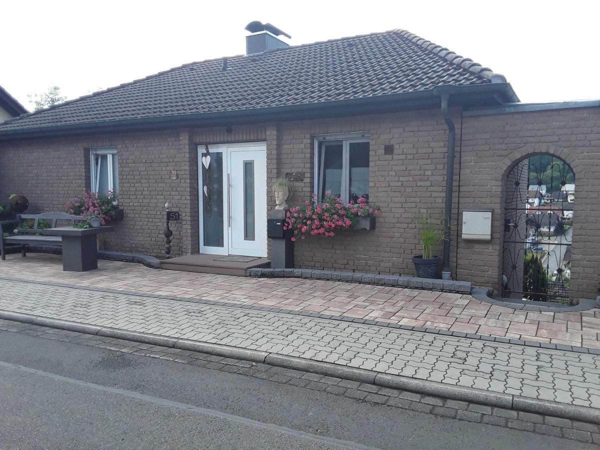 Apartmán Haus Sonnenblick Momlingen Exteriér fotografie